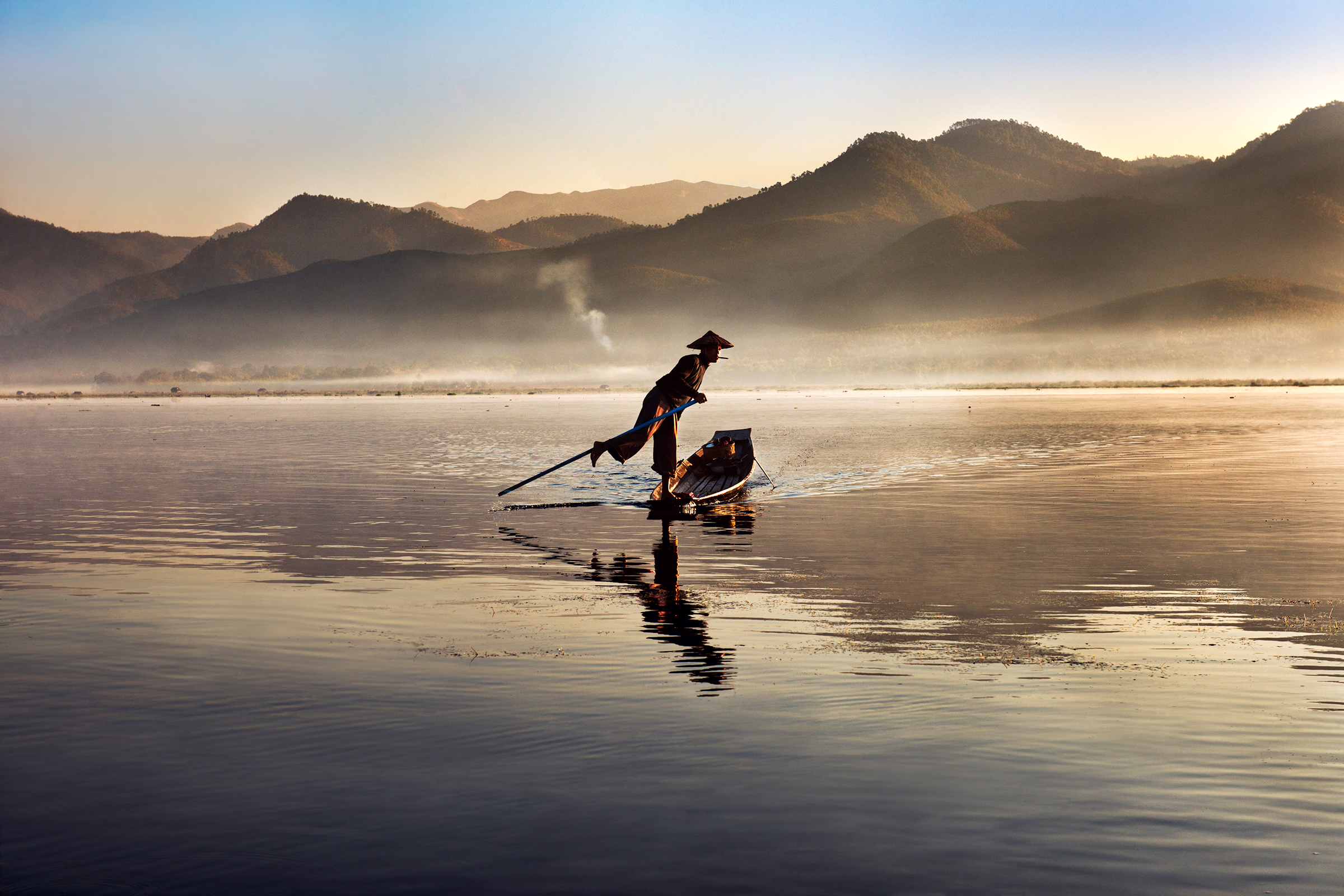 Il giro del mondo negli scatti di McCurry mondo