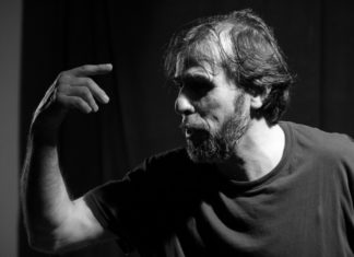 Altrove. Il teatro è coraggio a Molfetta Altrove. teatro è coraggio