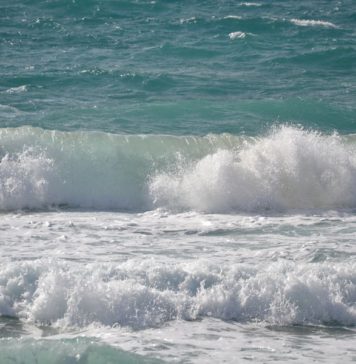 The winter sea mare d'inverno