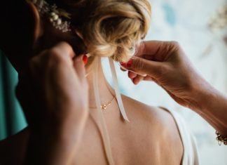 Secondo tradizione…