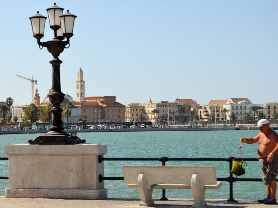 Bari tour