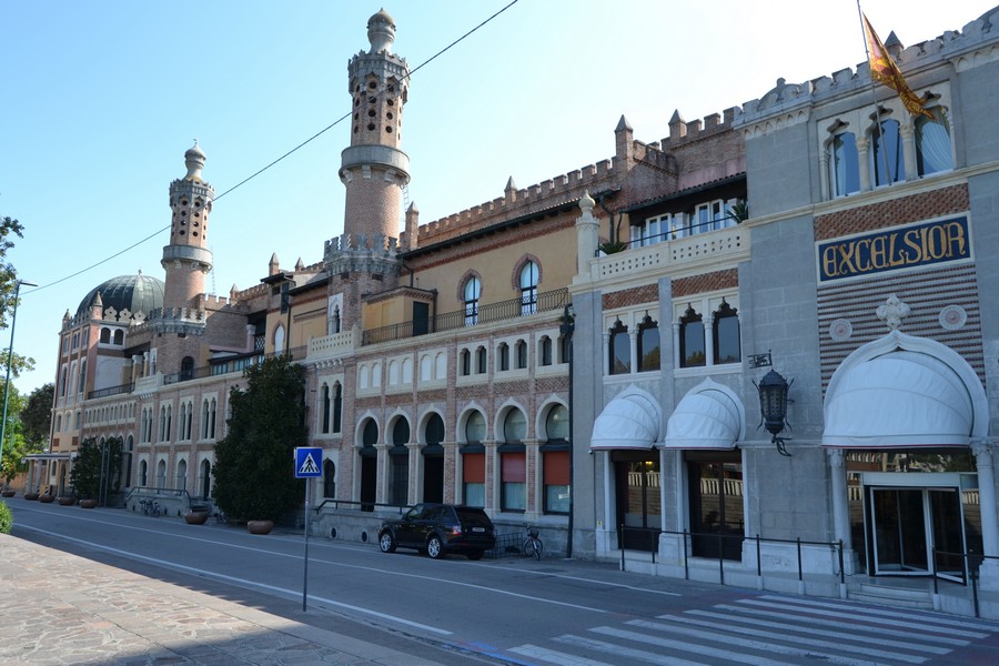 lido