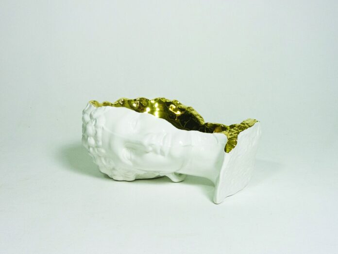 Alessandro Neretti - Nero_Mediterranean Meditation_Primo Premio XXVI Concorso di Ceramica Contemporanea_Grottaglie_2019 MediTERRAneo