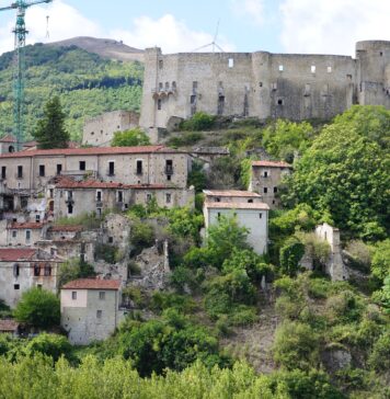 La Voce del Fiume, un sogno aggrappato alla roccia La Voce del Fiume