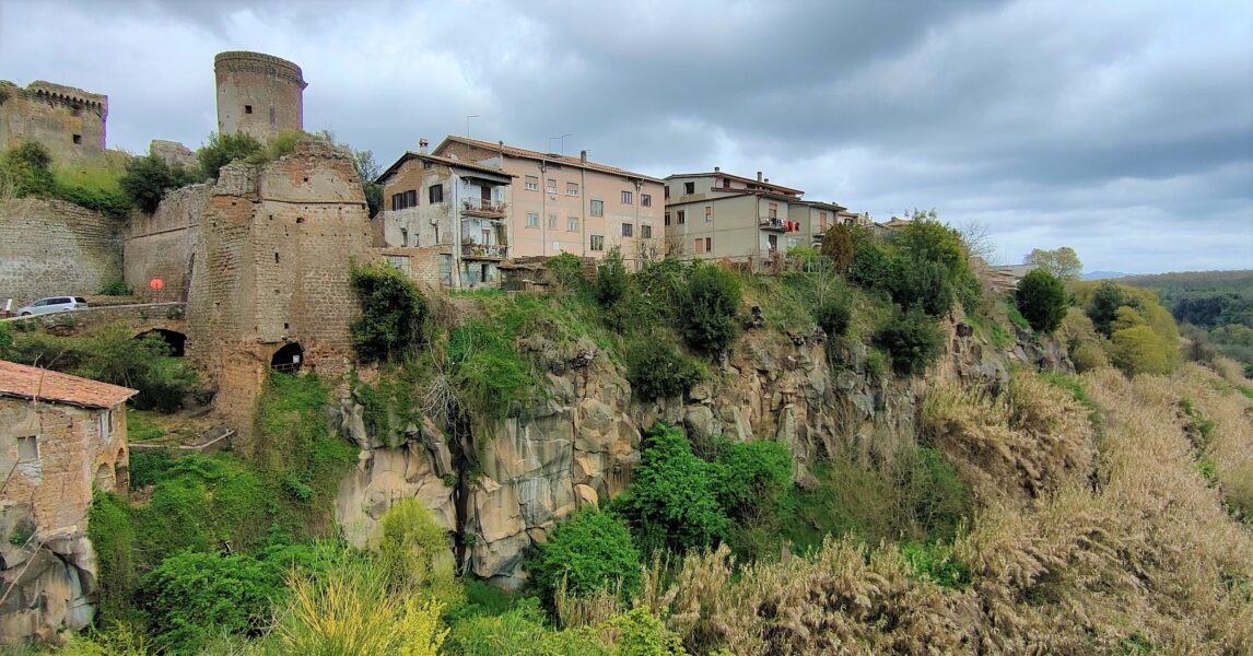 borghi sulla roccia