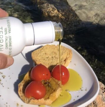Pane e olio: gusto di Puglia olio