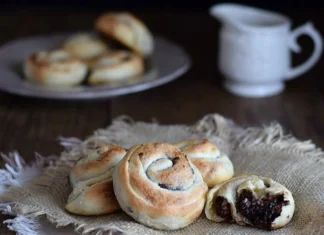 Sagra della Sfogliatella a Canosa di Puglia sfogliatella