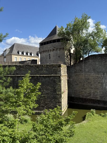 Nantes
