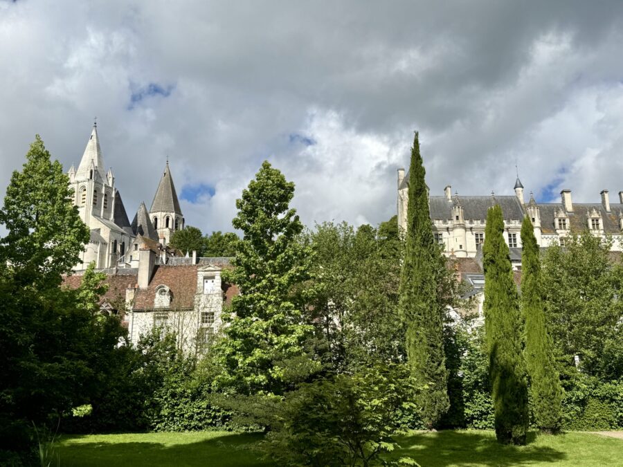 Loches