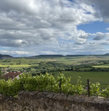 Auvergne: a land of volcanoes, cheeses and wines Alvernia